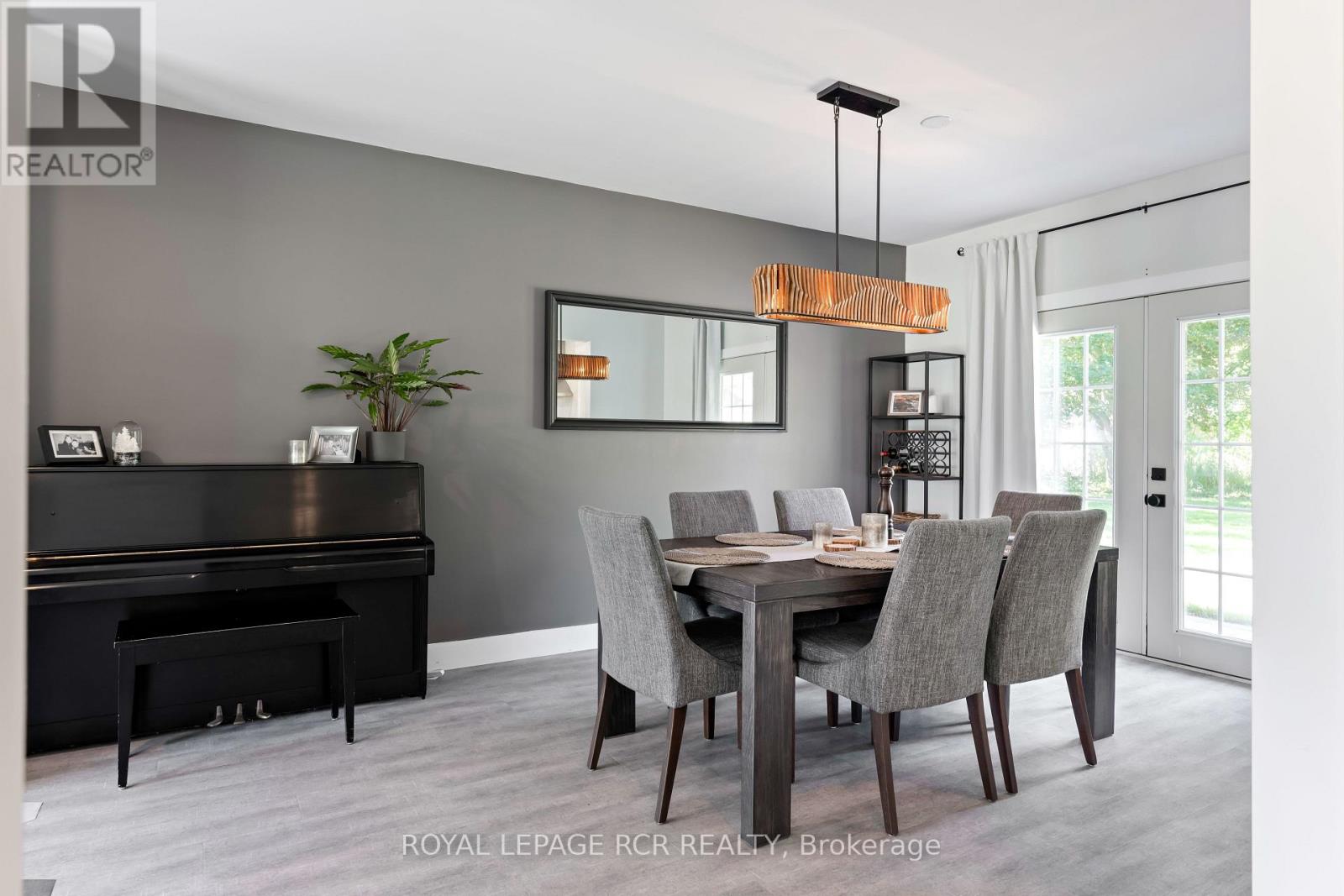 Photo 15 of 2534 Sunnidale Road, Springwater ON