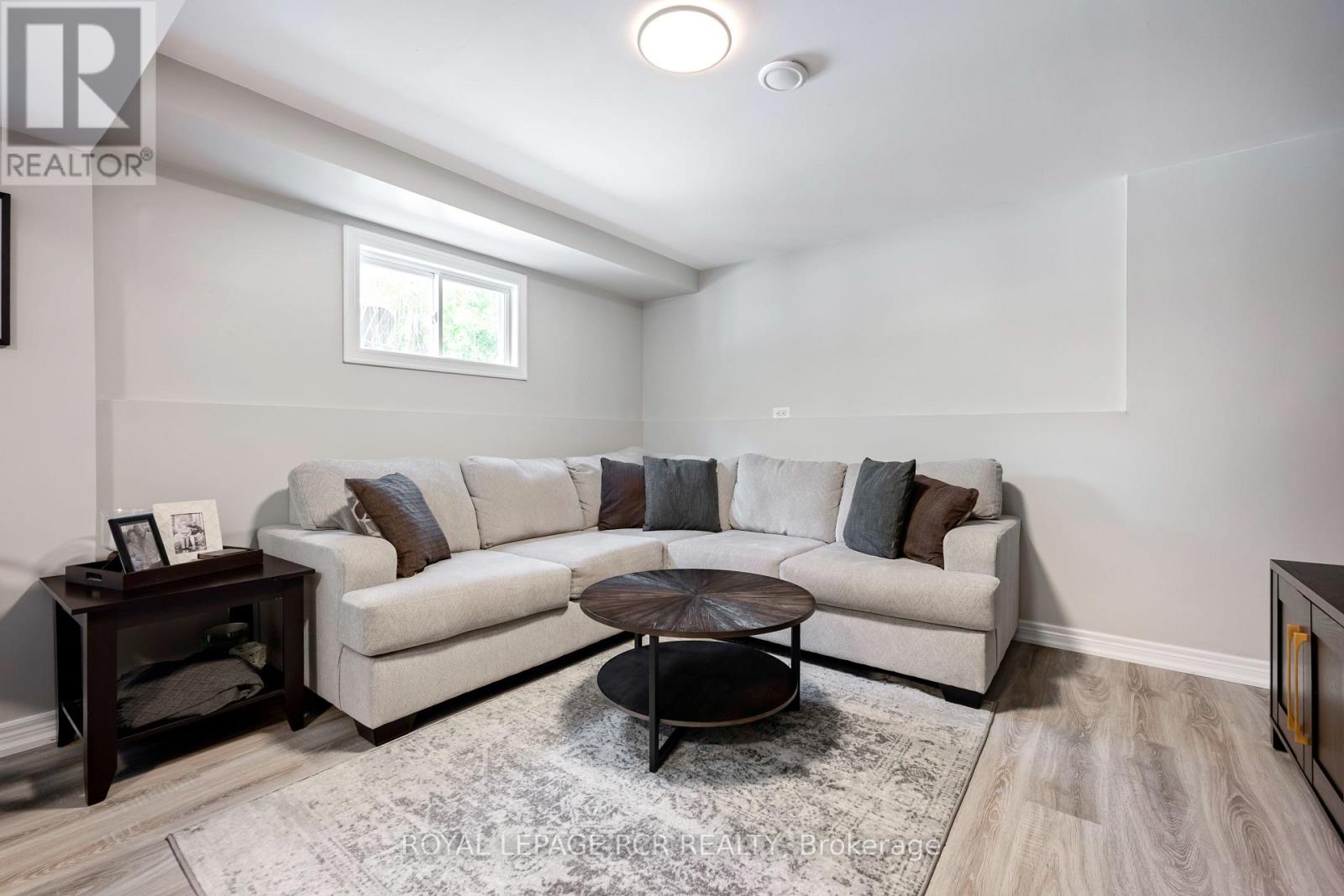 Photo 28 of 2534 Sunnidale Road, Springwater ON