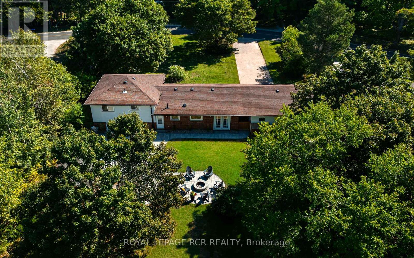 Photo 34 of 2534 Sunnidale Road, Springwater ON