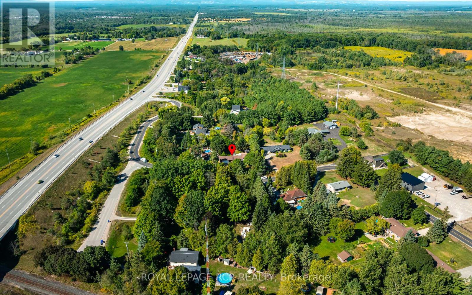Photo 41 of 2534 Sunnidale Road, Springwater ON