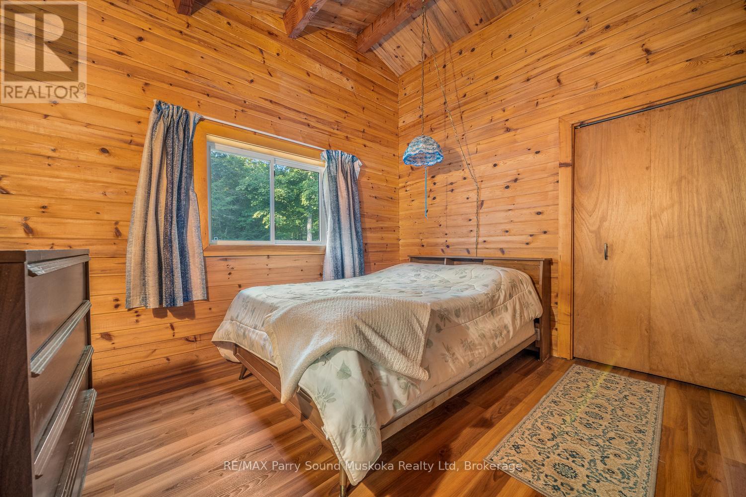Photo 23 of 30 Old Sids Road, Seguin ON