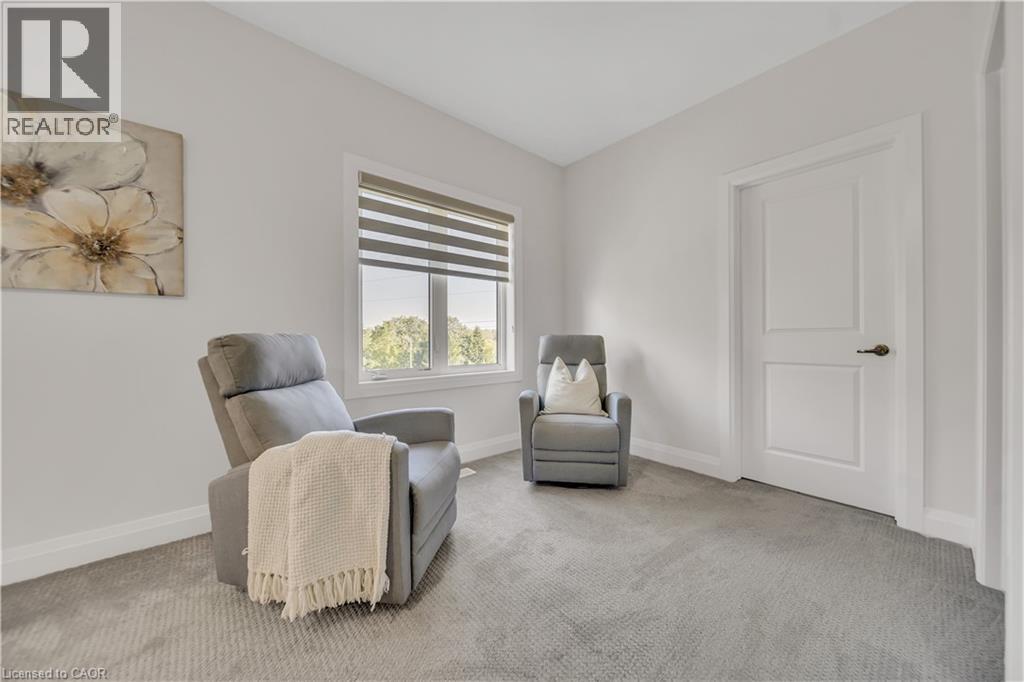 Photo 22 of 317 Blair Creek Drive Drive, Kitchener ON