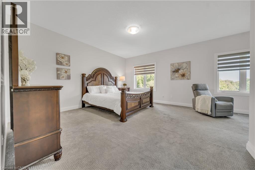 Photo 20 of 317 Blair Creek Drive Drive, Kitchener ON