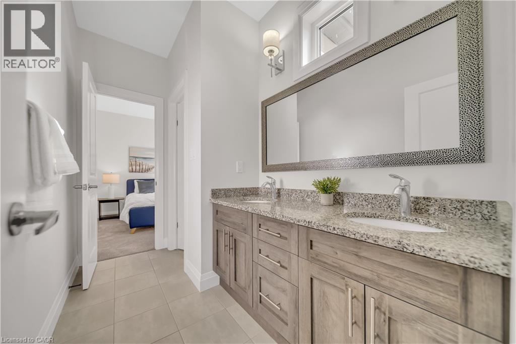 Photo 27 of 317 Blair Creek Drive Drive, Kitchener ON