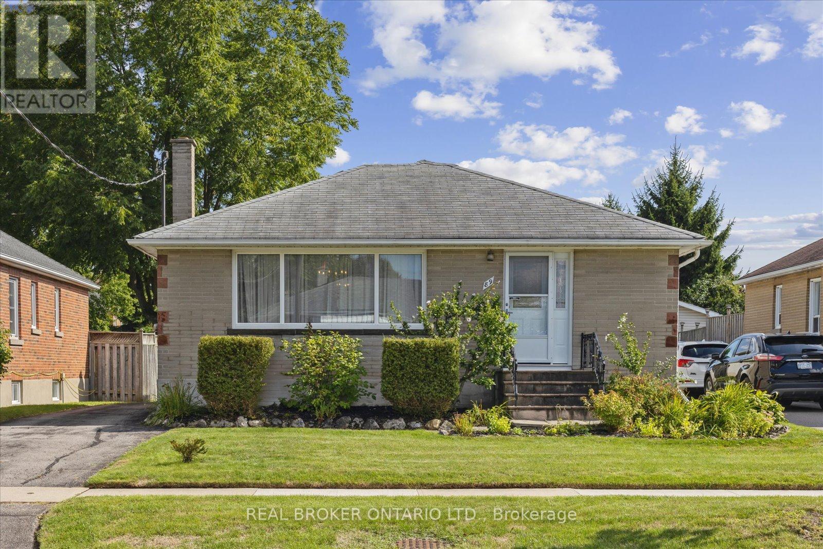 Photo 2 of 89 Pontiac Avenue, Oshawa ON
