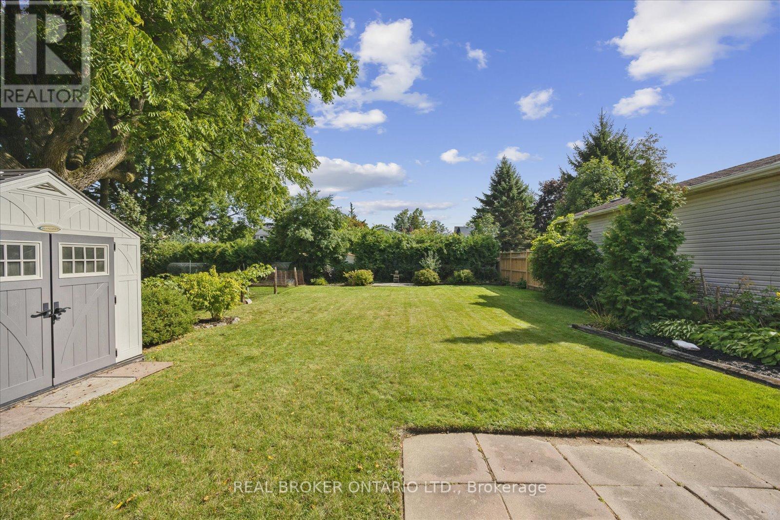Photo 38 of 89 Pontiac Avenue, Oshawa ON
