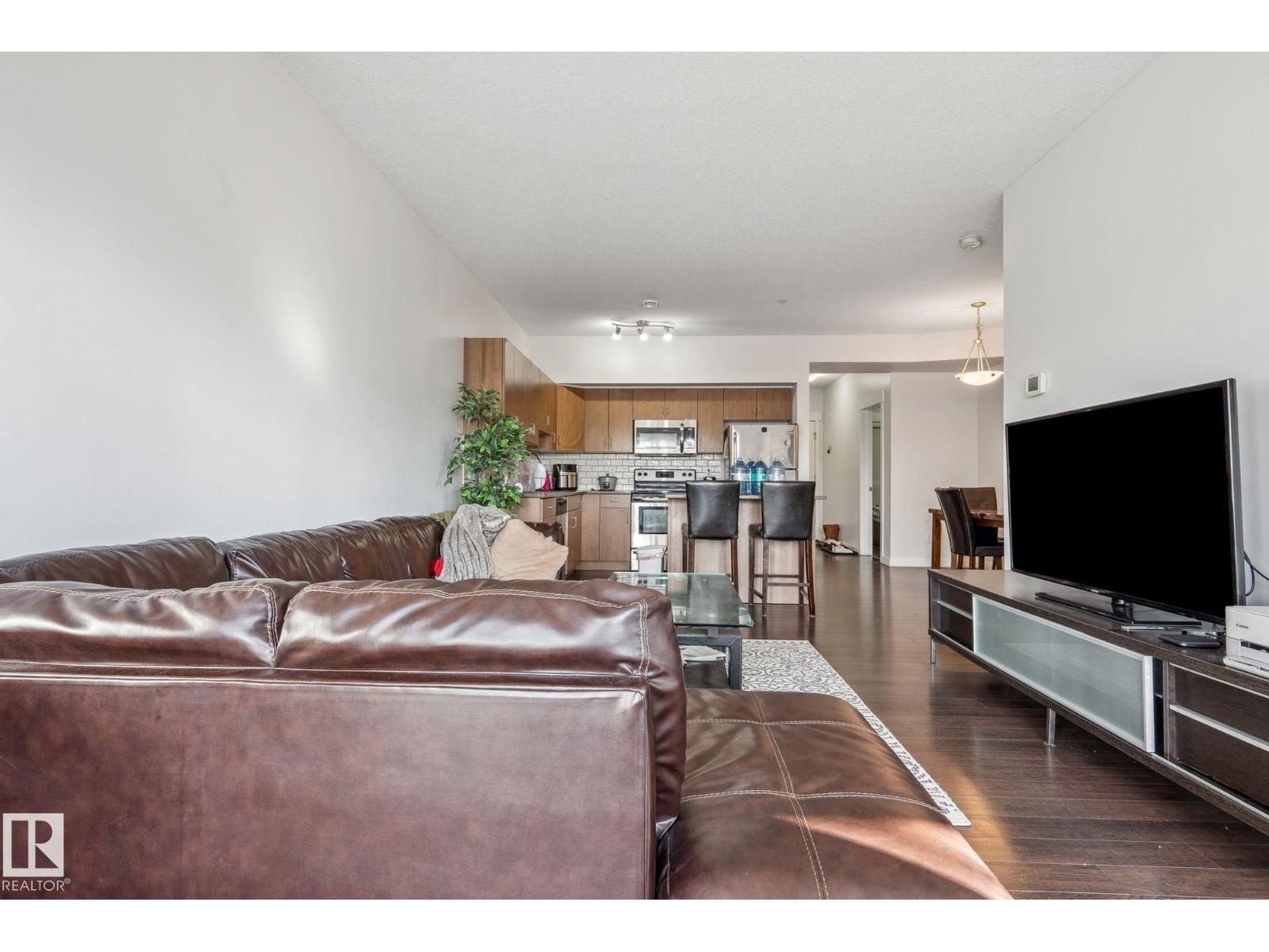 Photo 16 of 209 10518 113 St Nw, Edmonton AB