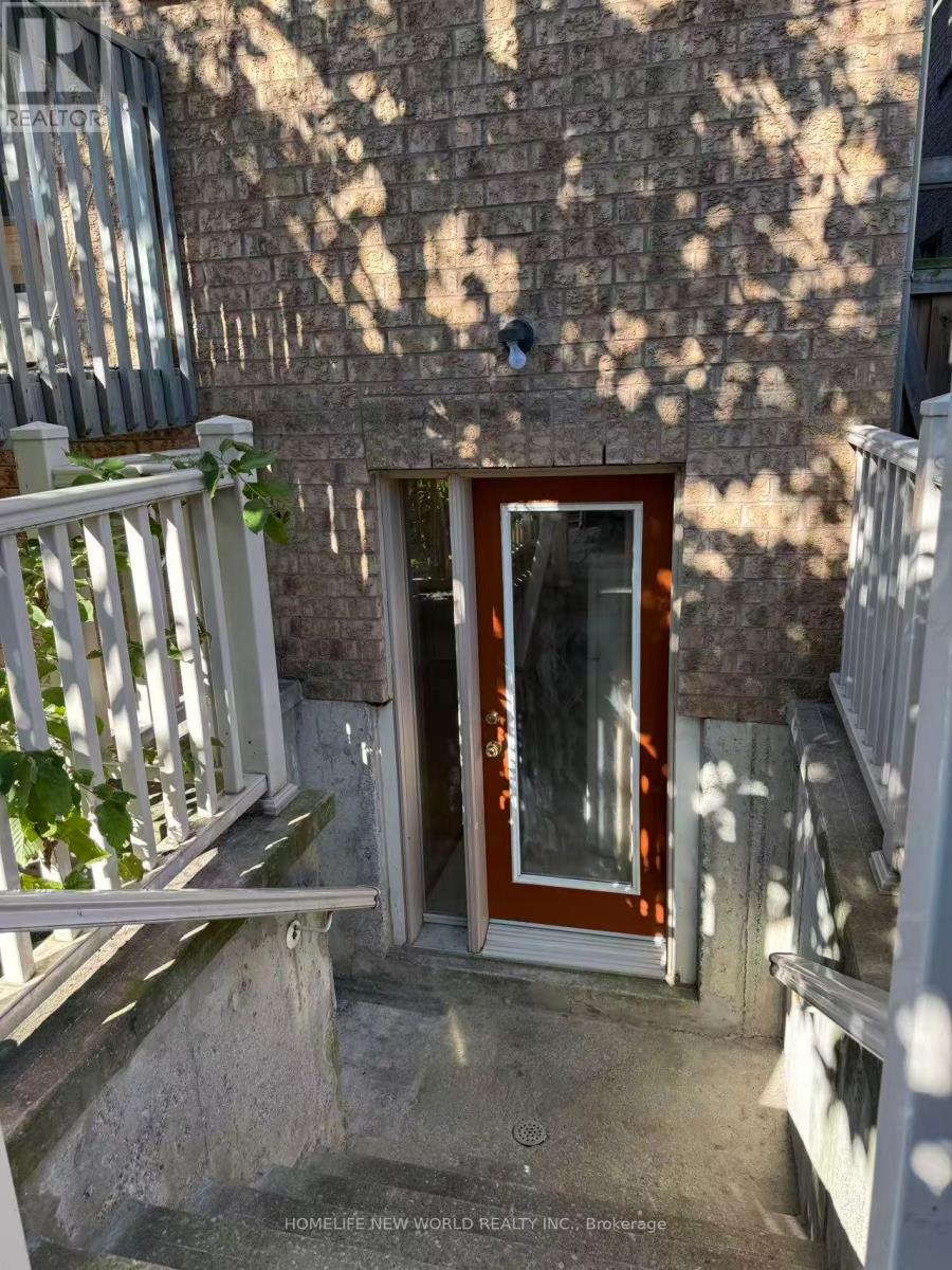 Photo 26 of 5 Rivington Avenue, Vaughan ON