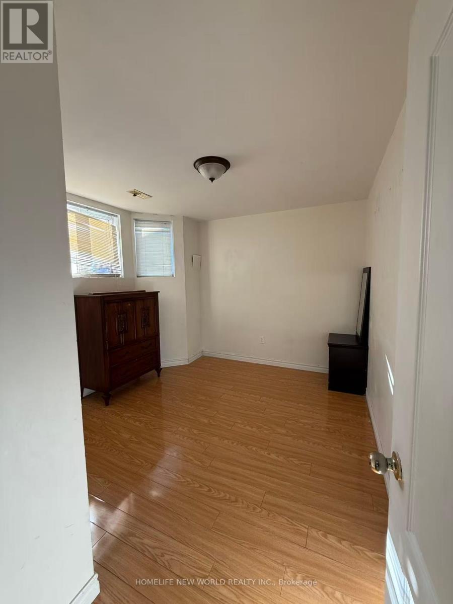 Photo 30 of 5 Rivington Avenue, Vaughan ON