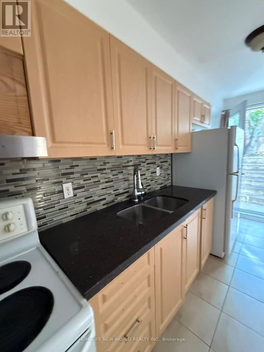 Photo 27 of 5 Rivington Avenue, Vaughan ON