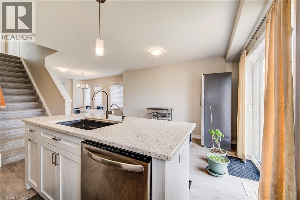 Photo 16 of 124 Ian Ormston Drive, Kitchener ON