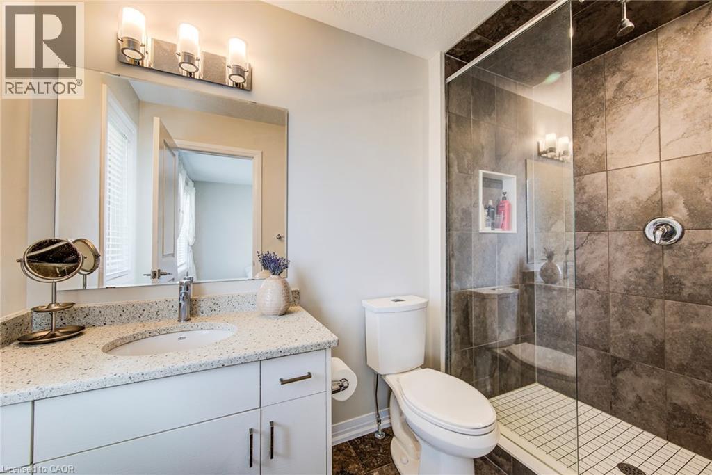 Photo 27 of 124 Ian Ormston Drive, Kitchener ON