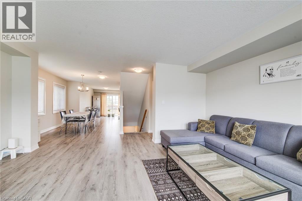 Photo 9 of 124 Ian Ormston Drive, Kitchener ON