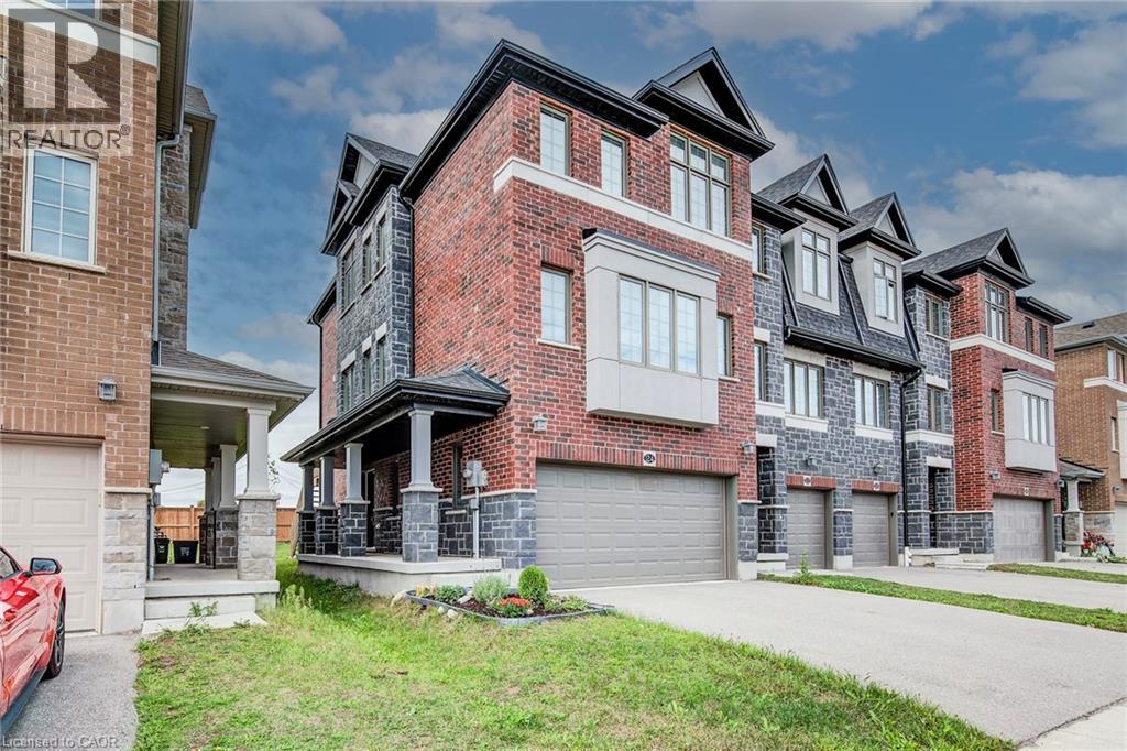 Photo 1 of 124 Ian Ormston Drive, Kitchener ON
