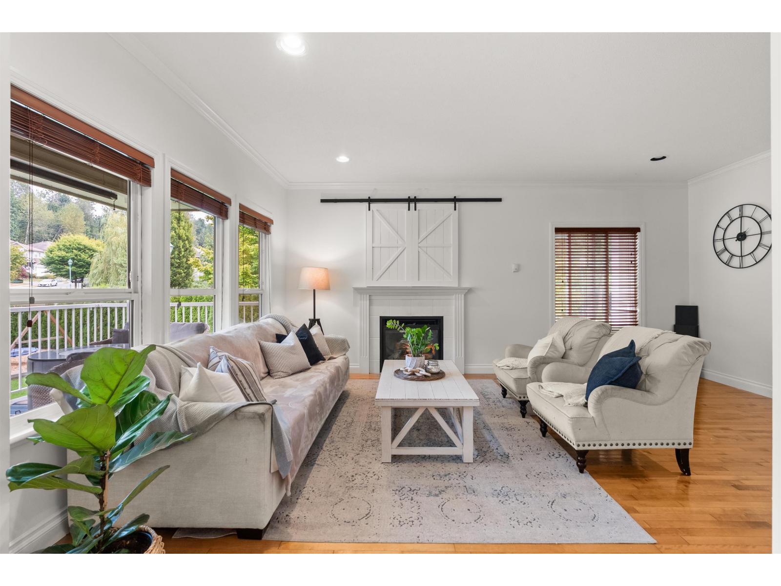 Photo 14 of 4410 Blauson Boulevard, Abbotsford BC