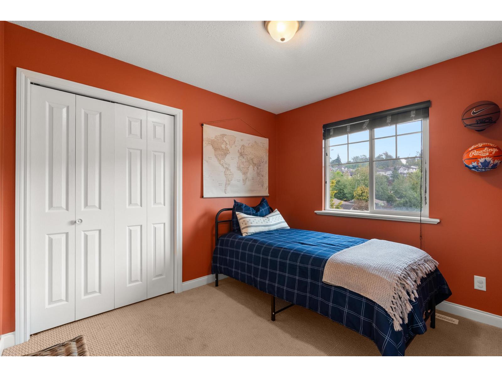 Photo 25 of 4410 Blauson Boulevard, Abbotsford BC