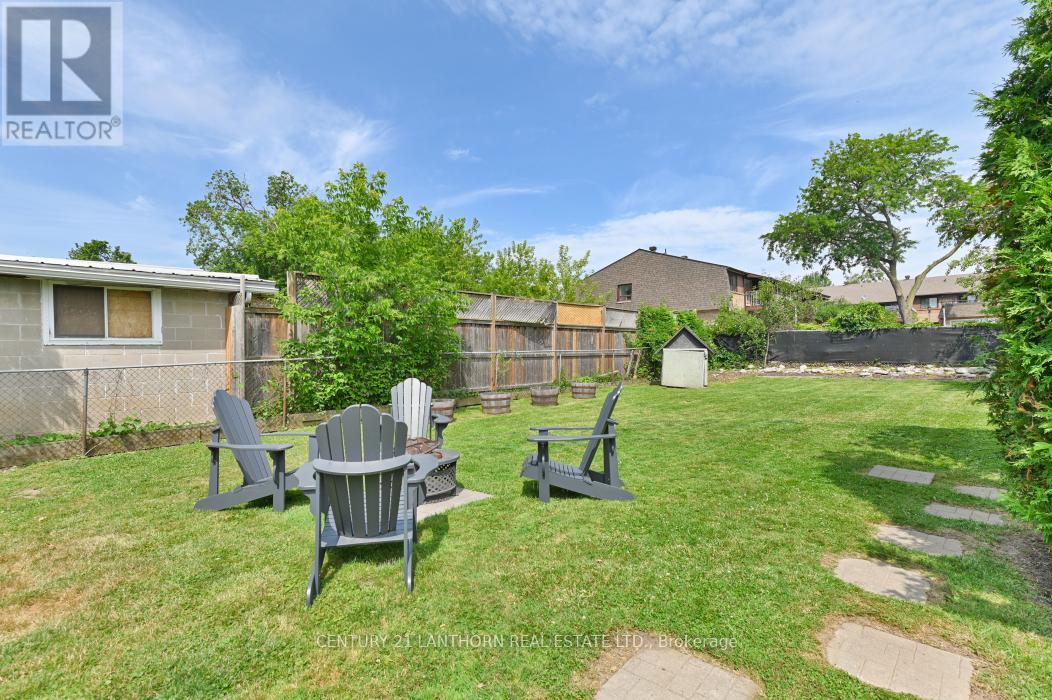 Photo 26 of 24 Parker Street, Belleville ON