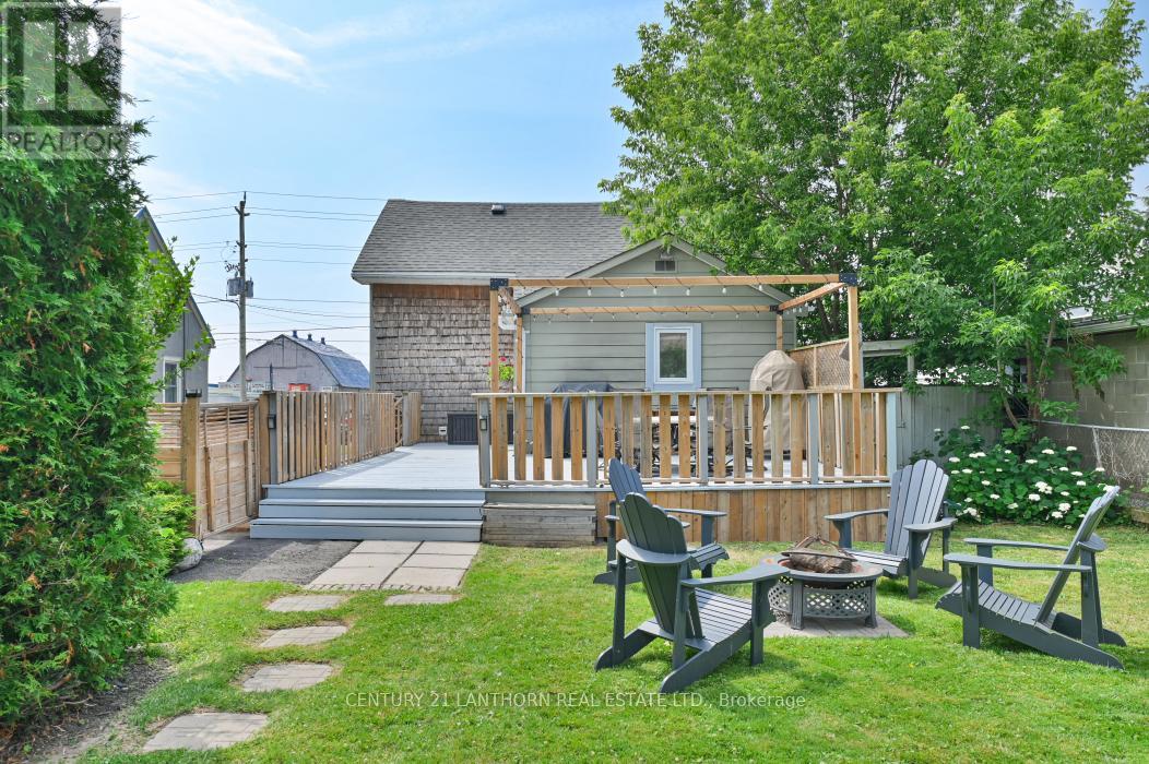 Photo 29 of 24 Parker Street, Belleville ON