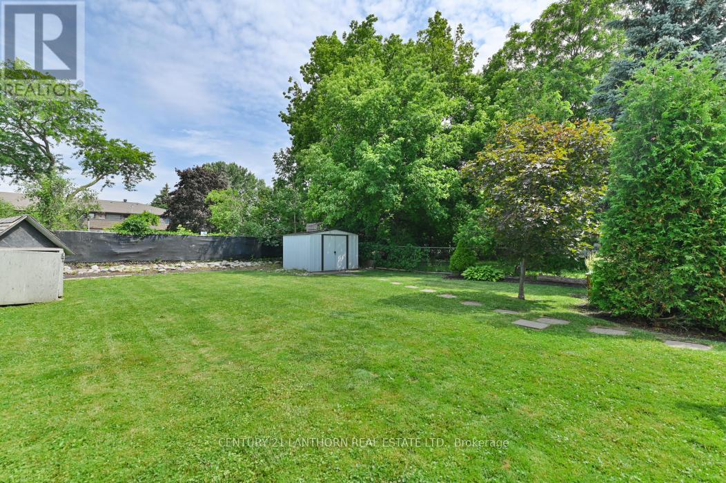 Photo 30 of 24 Parker Street, Belleville ON
