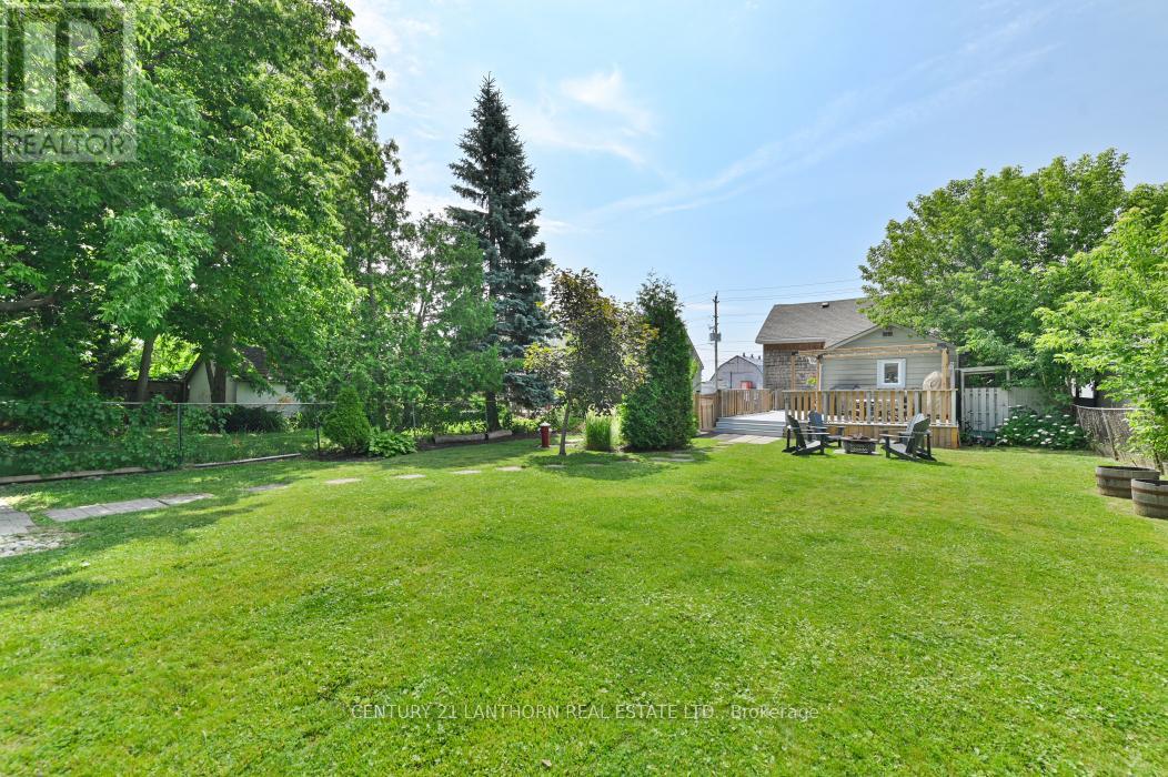 Photo 33 of 24 Parker Street, Belleville ON