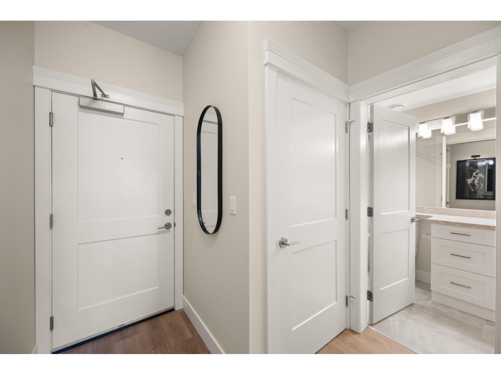 Photo 20 of 407 20926 83 Avenue, Langley BC