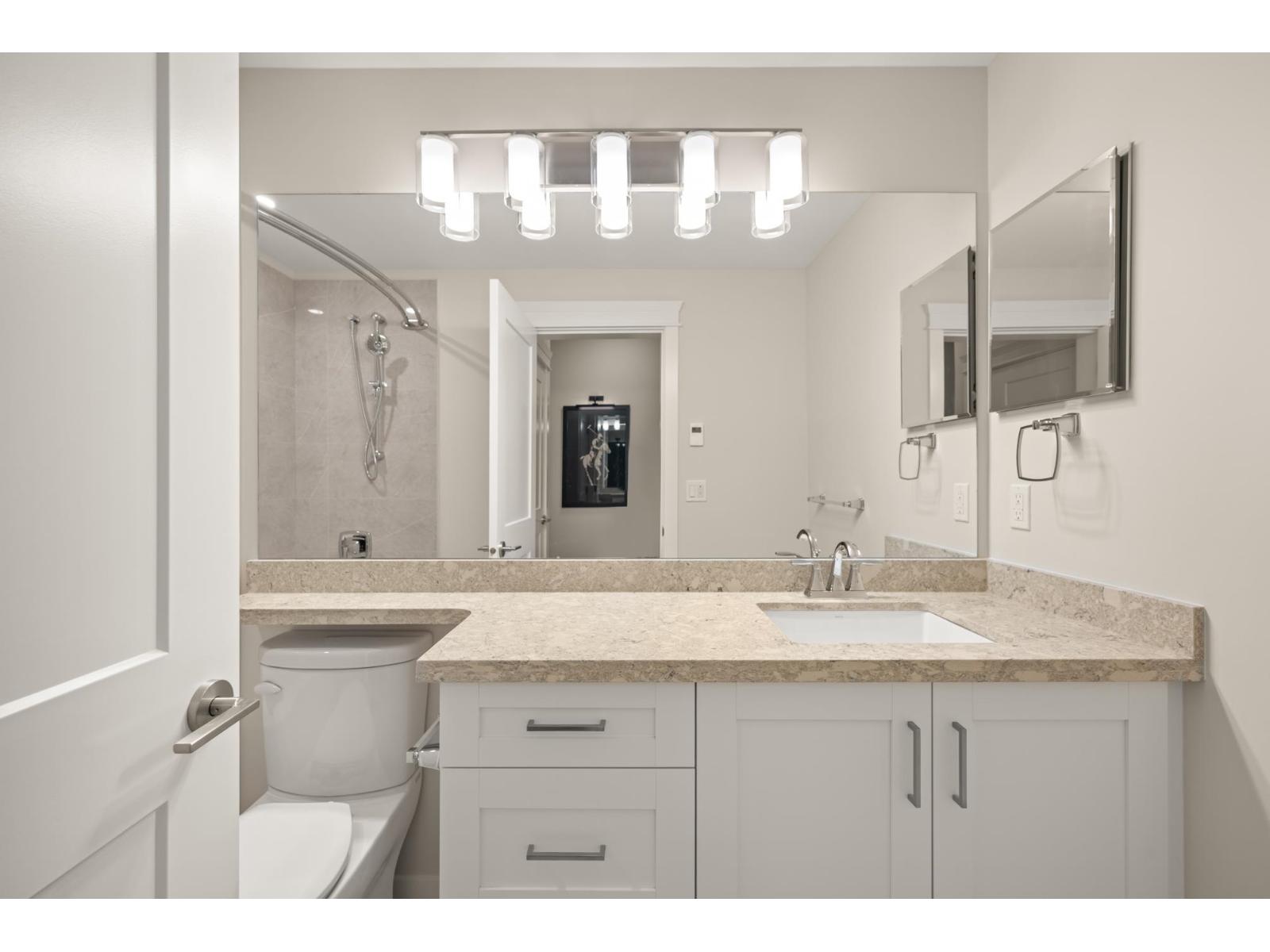 Photo 18 of 407 20926 83 Avenue, Langley BC