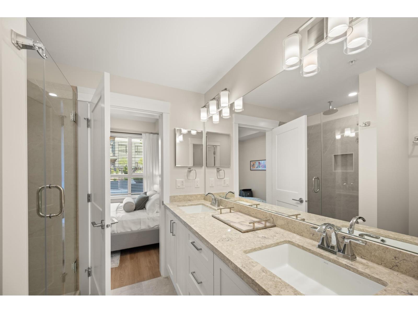 Photo 16 of 407 20926 83 Avenue, Langley BC