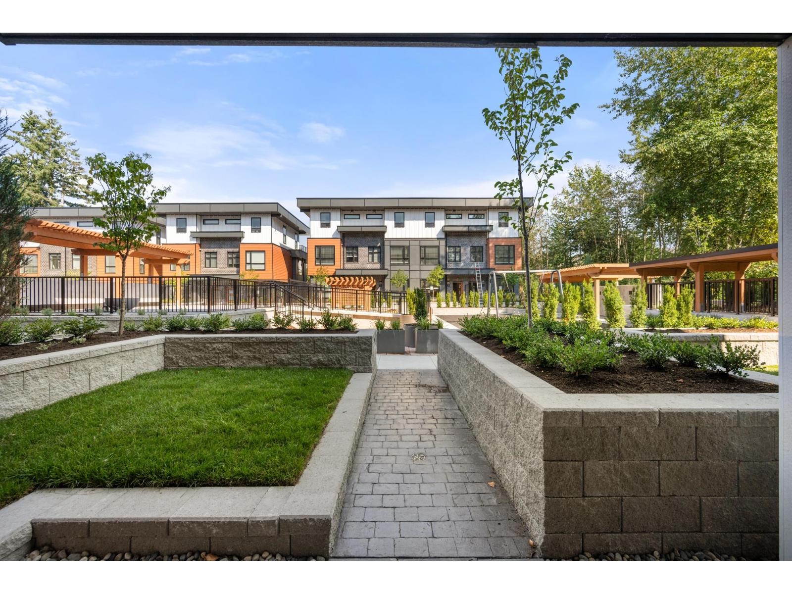 Photo 26 of 407 20926 83 Avenue, Langley BC