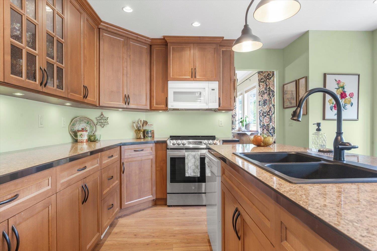 Photo 17 of 5868 Tyson Road Sardis South, Chilliwack BC