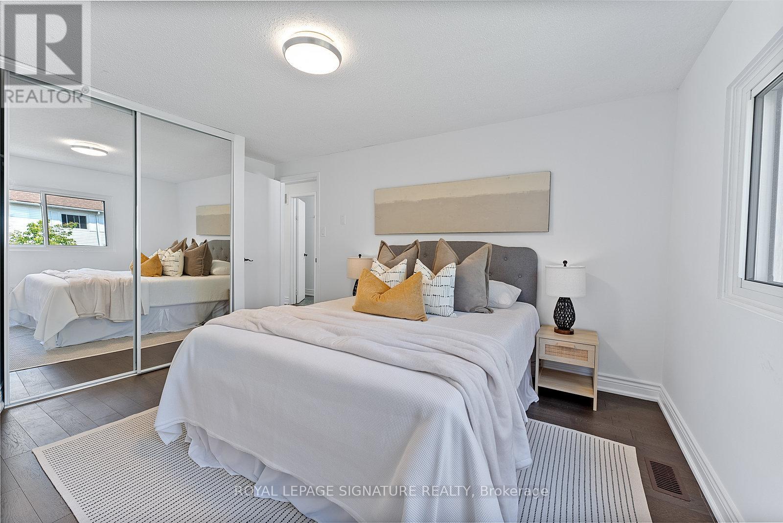 Photo 31 of 70 Jenny Wrenway, Toronto ON