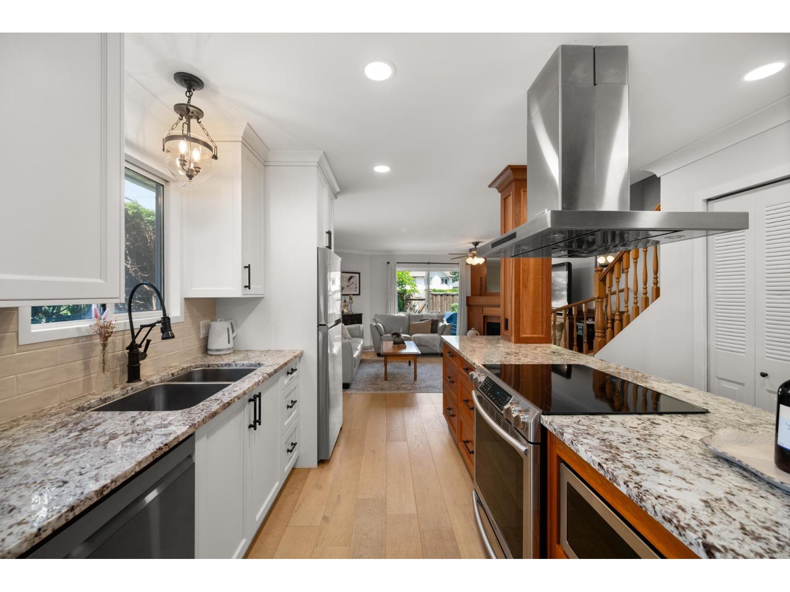 Photo 11 of 112 9507 208 Street, Langley BC