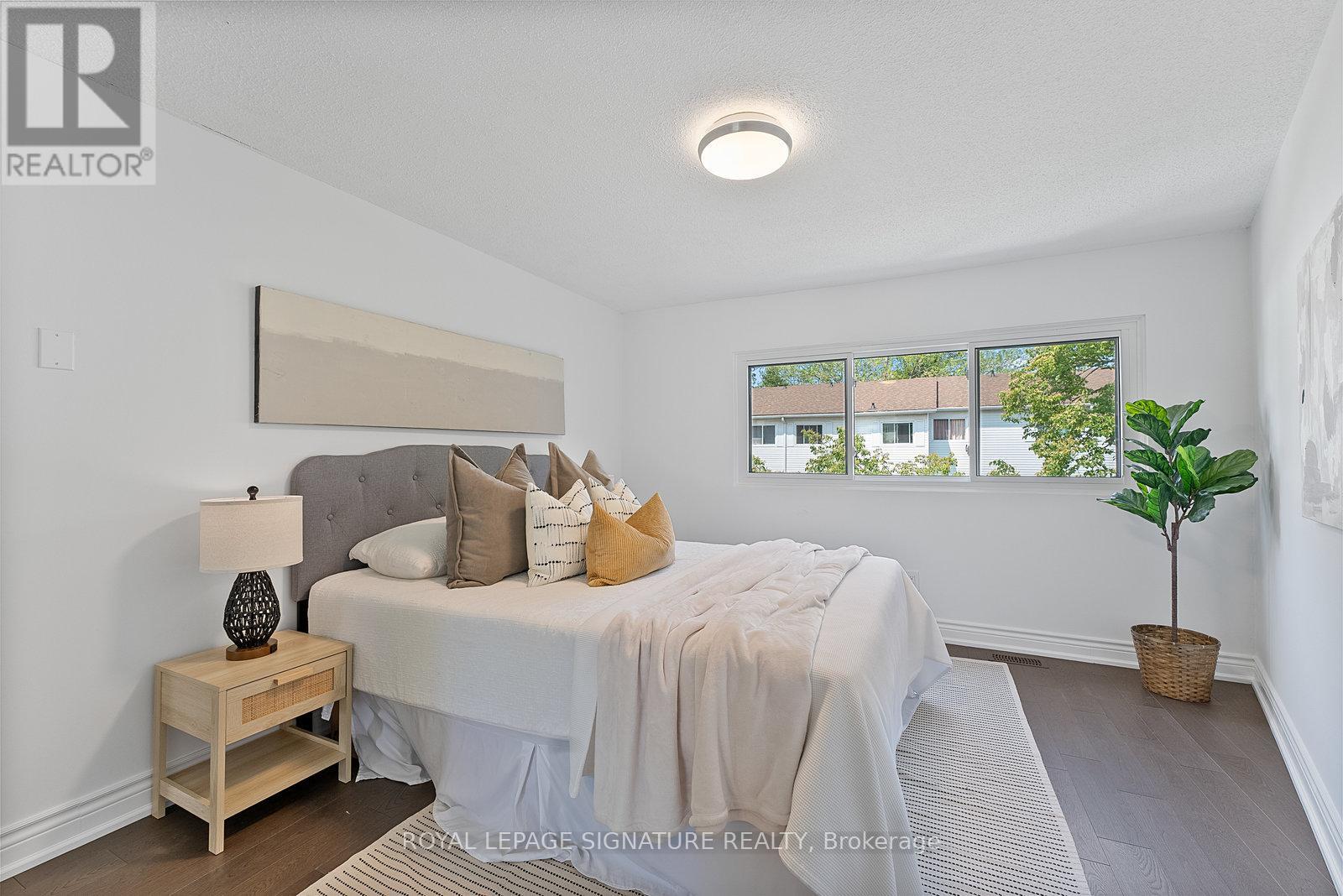Photo 30 of 70 Jenny Wrenway, Toronto ON