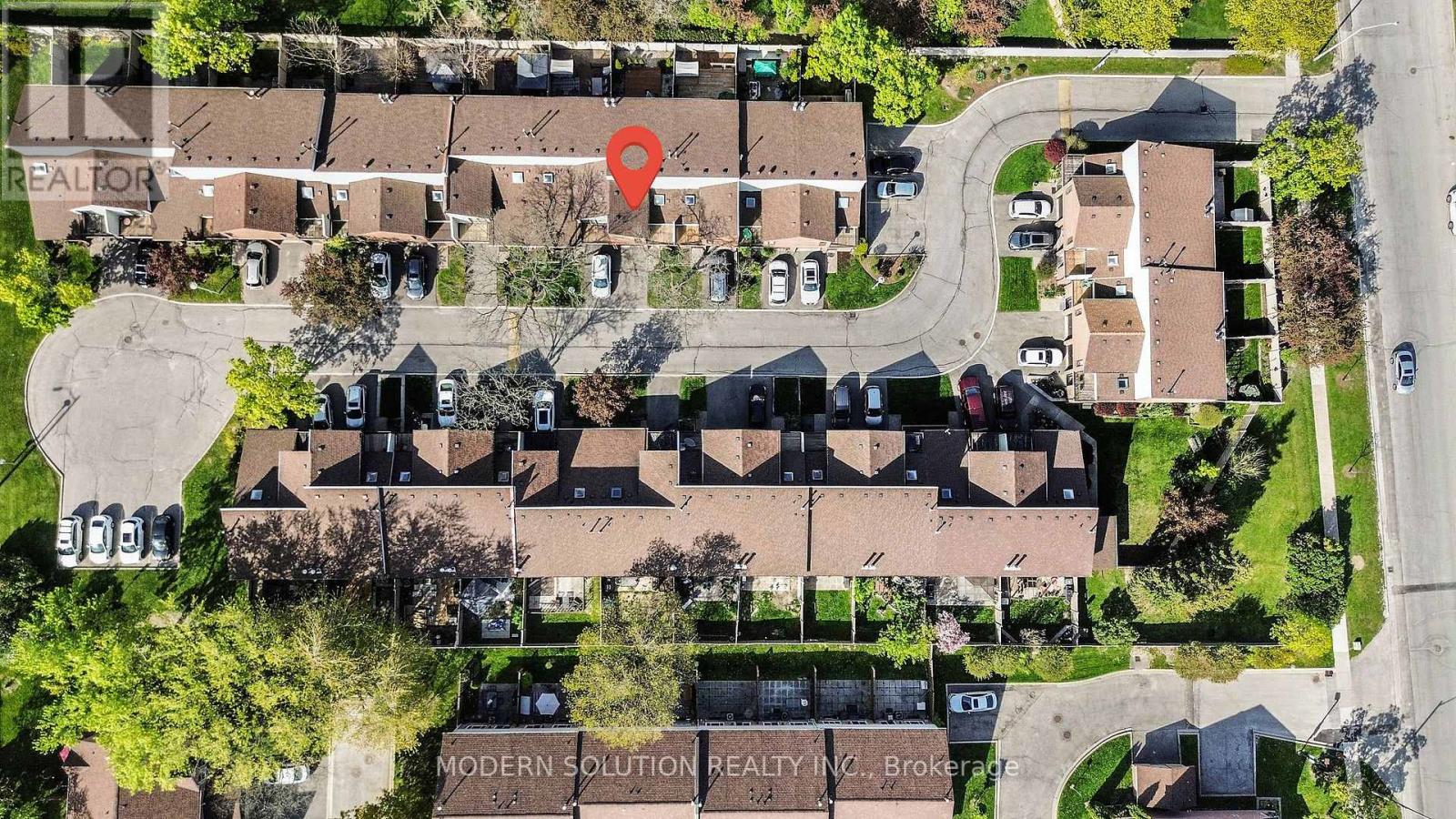 Photo 34 of 25 1021 Cedarglen Gate, Mississauga ON