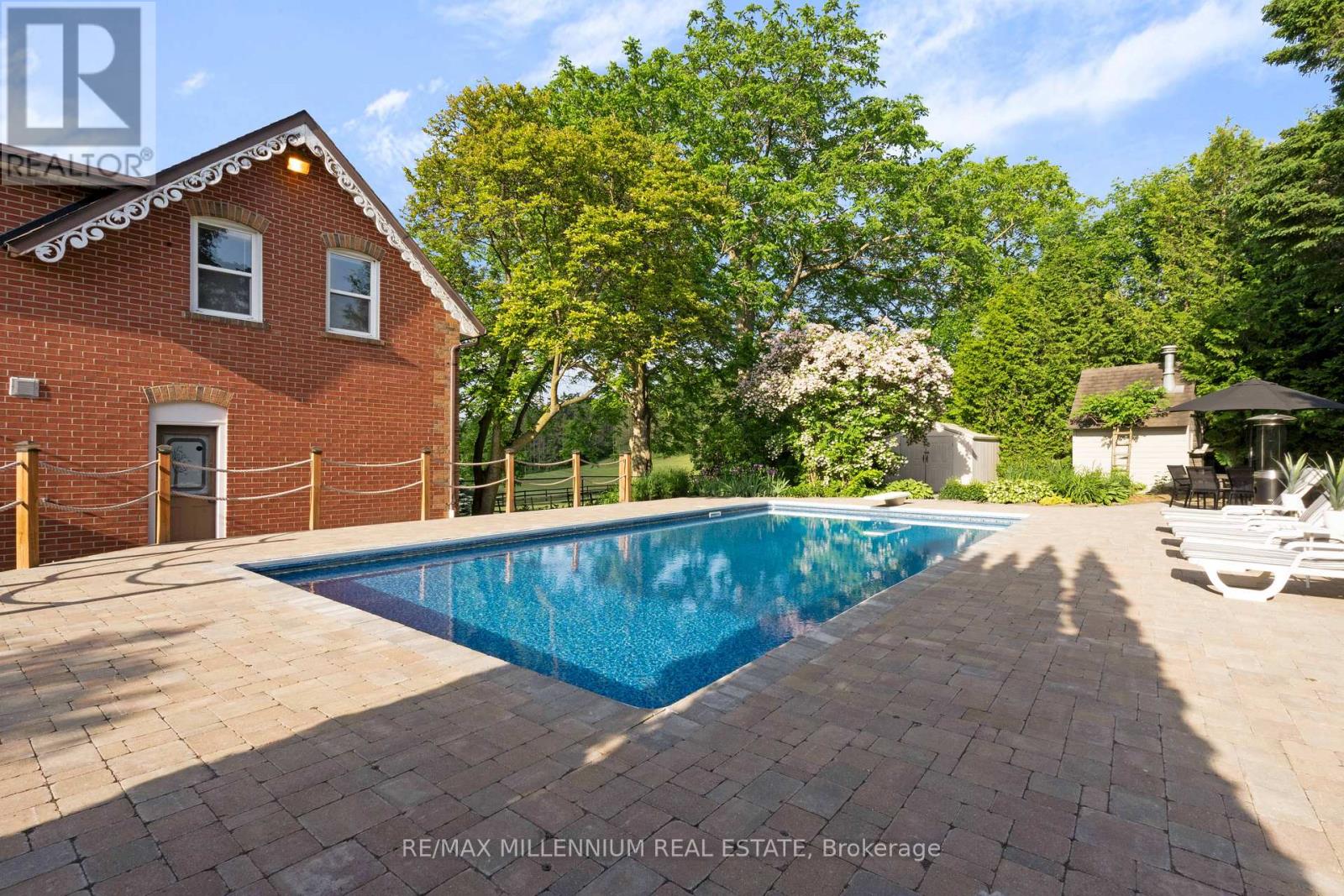 Photo 31 of 16718 Caledon King Townline N, Caledon ON