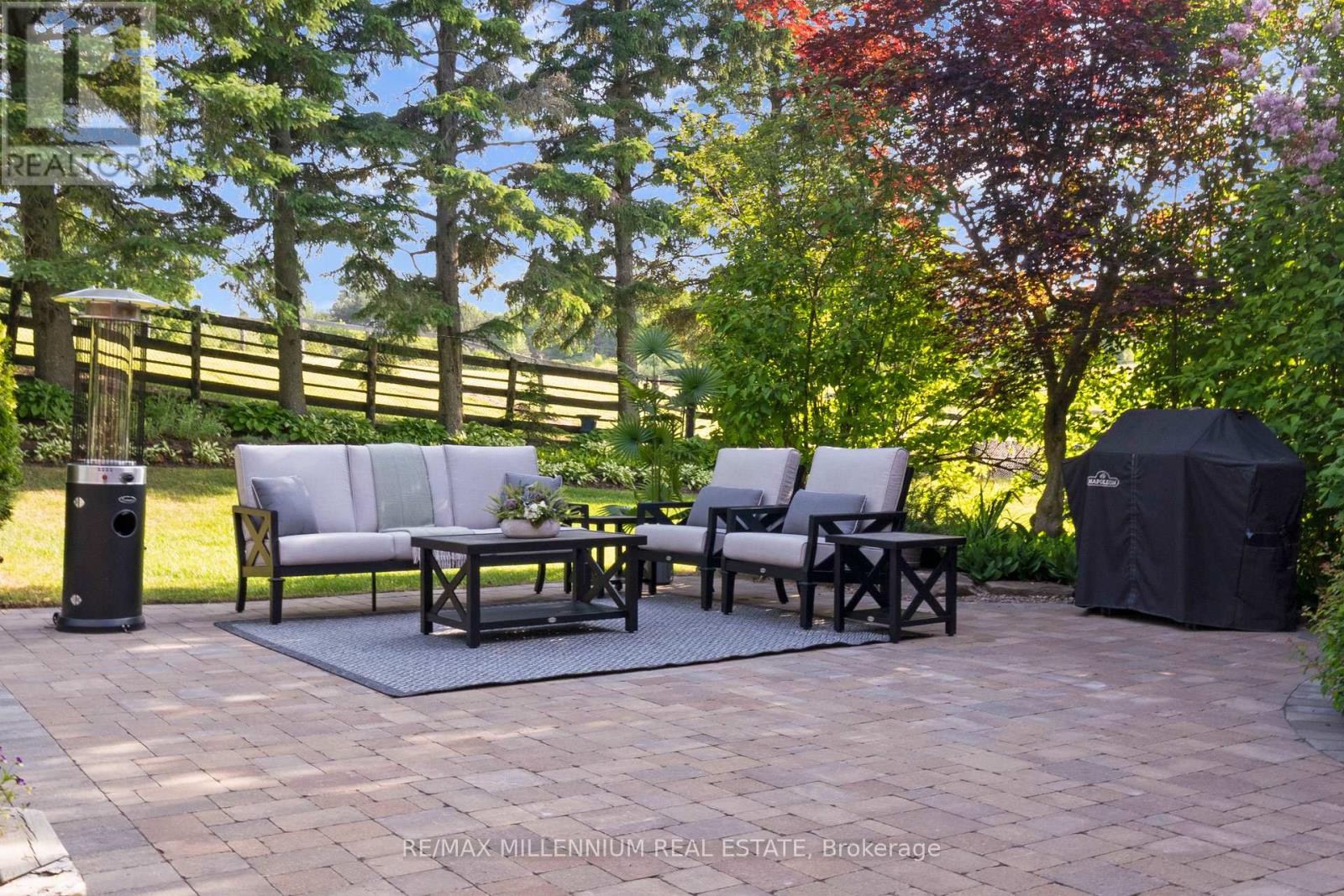 Photo 34 of 16718 Caledon King Townline N, Caledon ON
