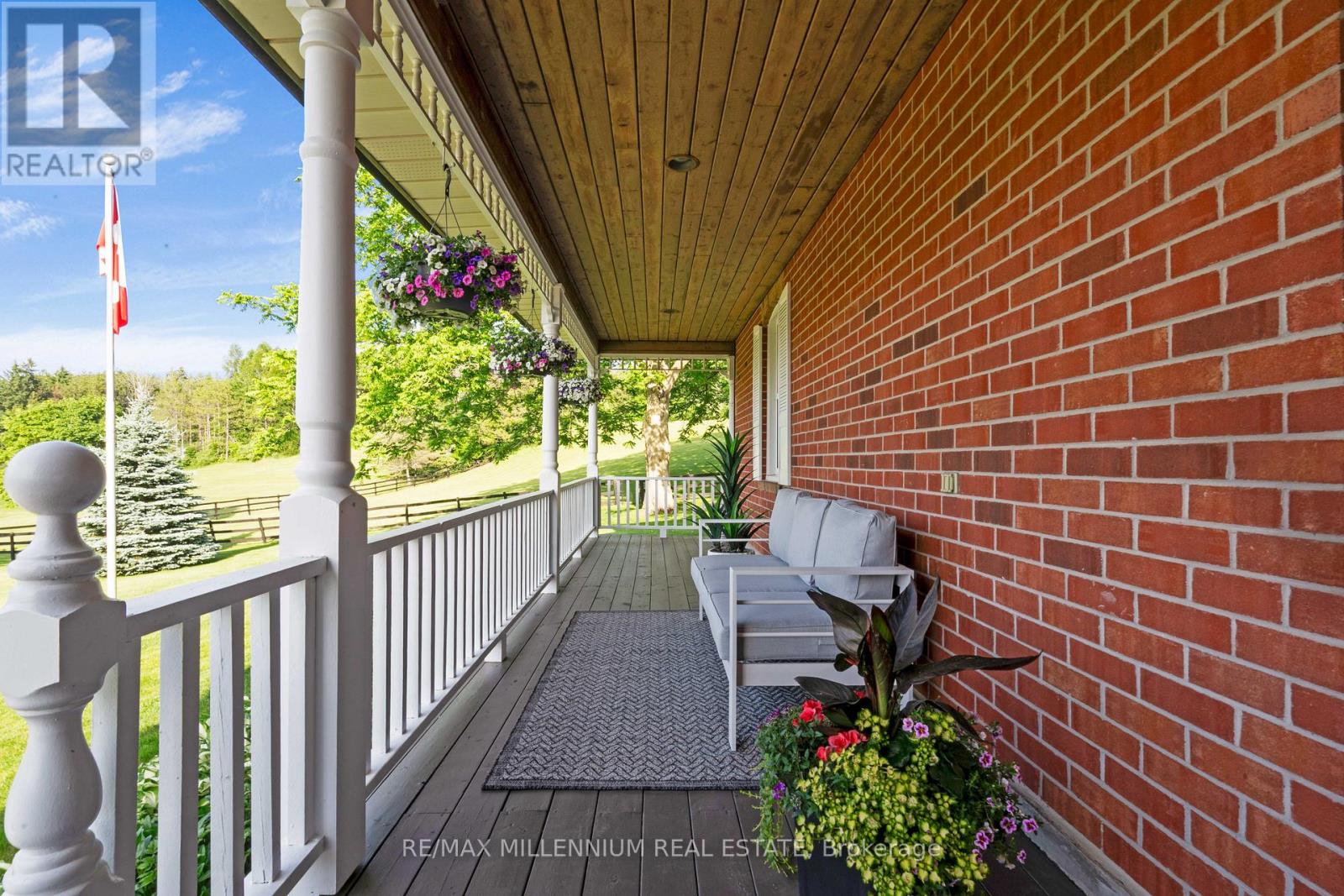 Photo 5 of 16718 Caledon King Townline N, Caledon ON