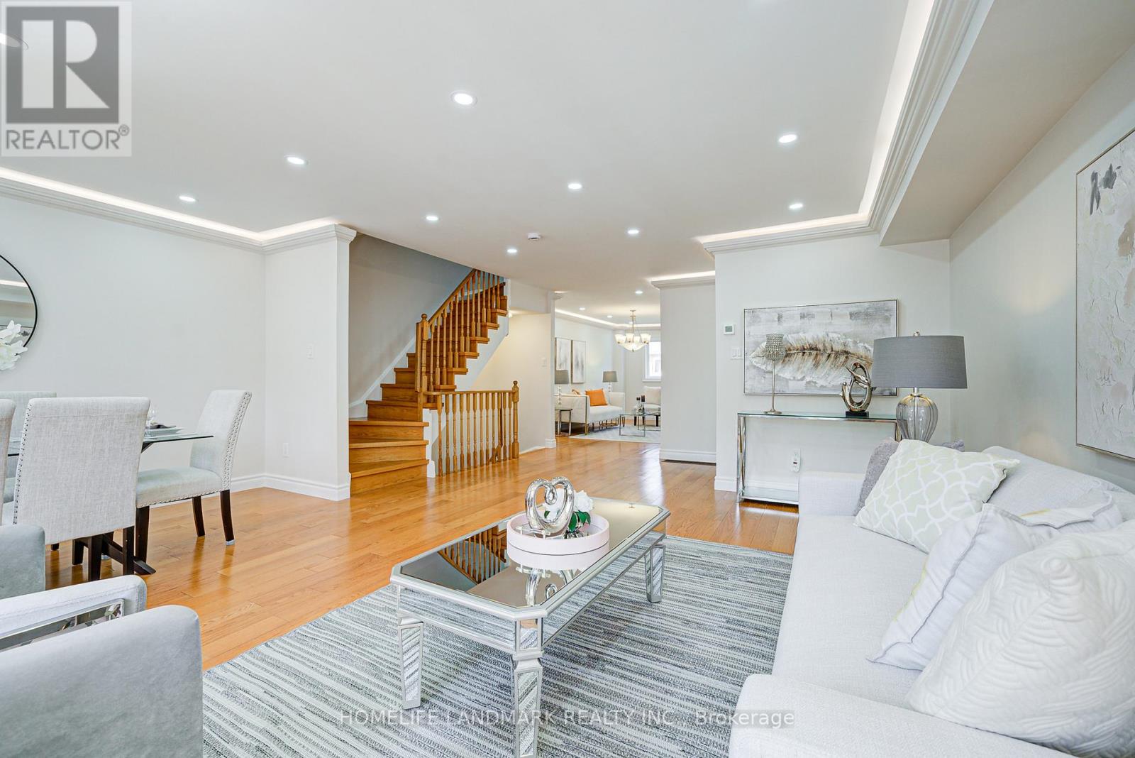 Photo 30 of 24 Red Sea Way, Markham ON