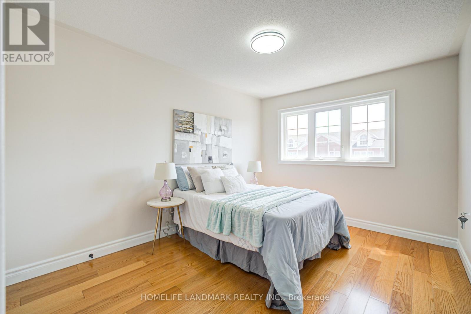 Photo 37 of 24 Red Sea Way, Markham ON