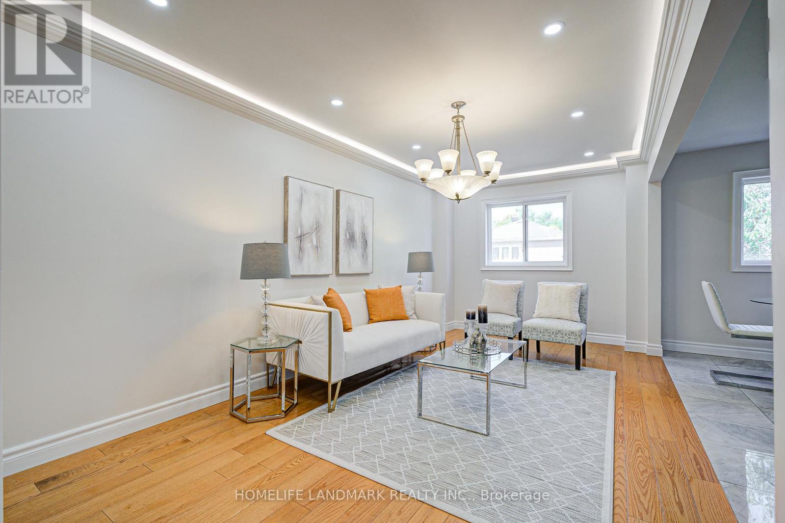 Photo 17 of 24 Red Sea Way, Markham ON