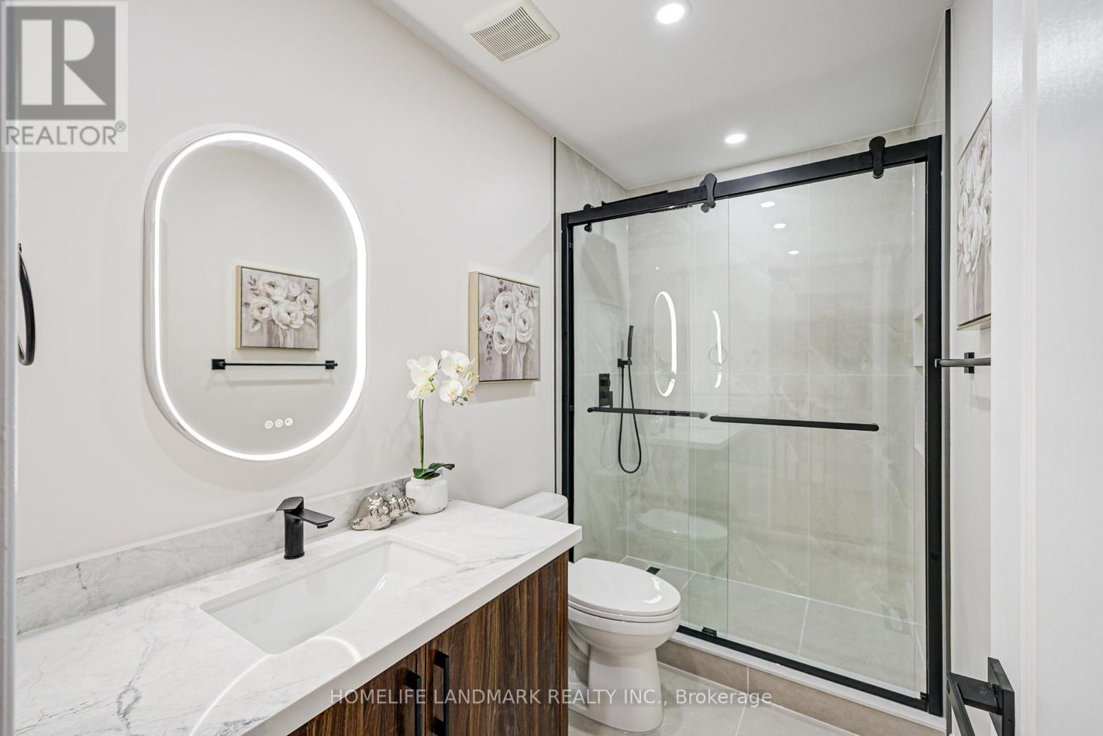 Photo 38 of 24 Red Sea Way, Markham ON