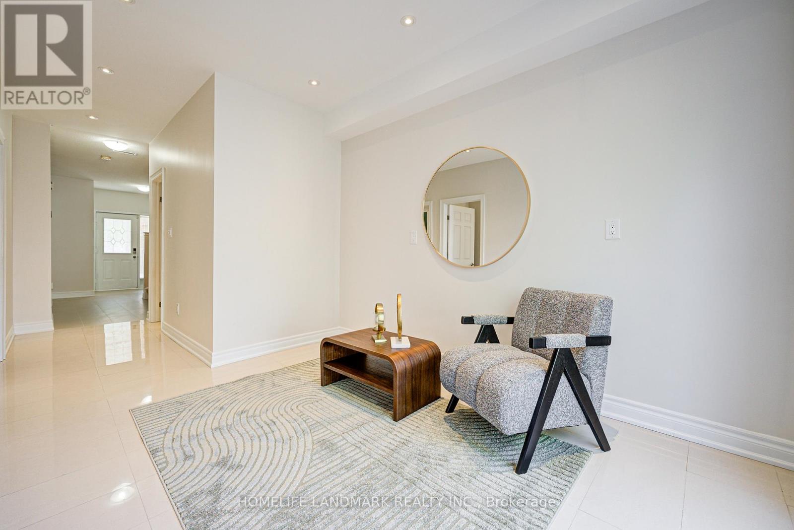 Photo 12 of 24 Red Sea Way, Markham ON