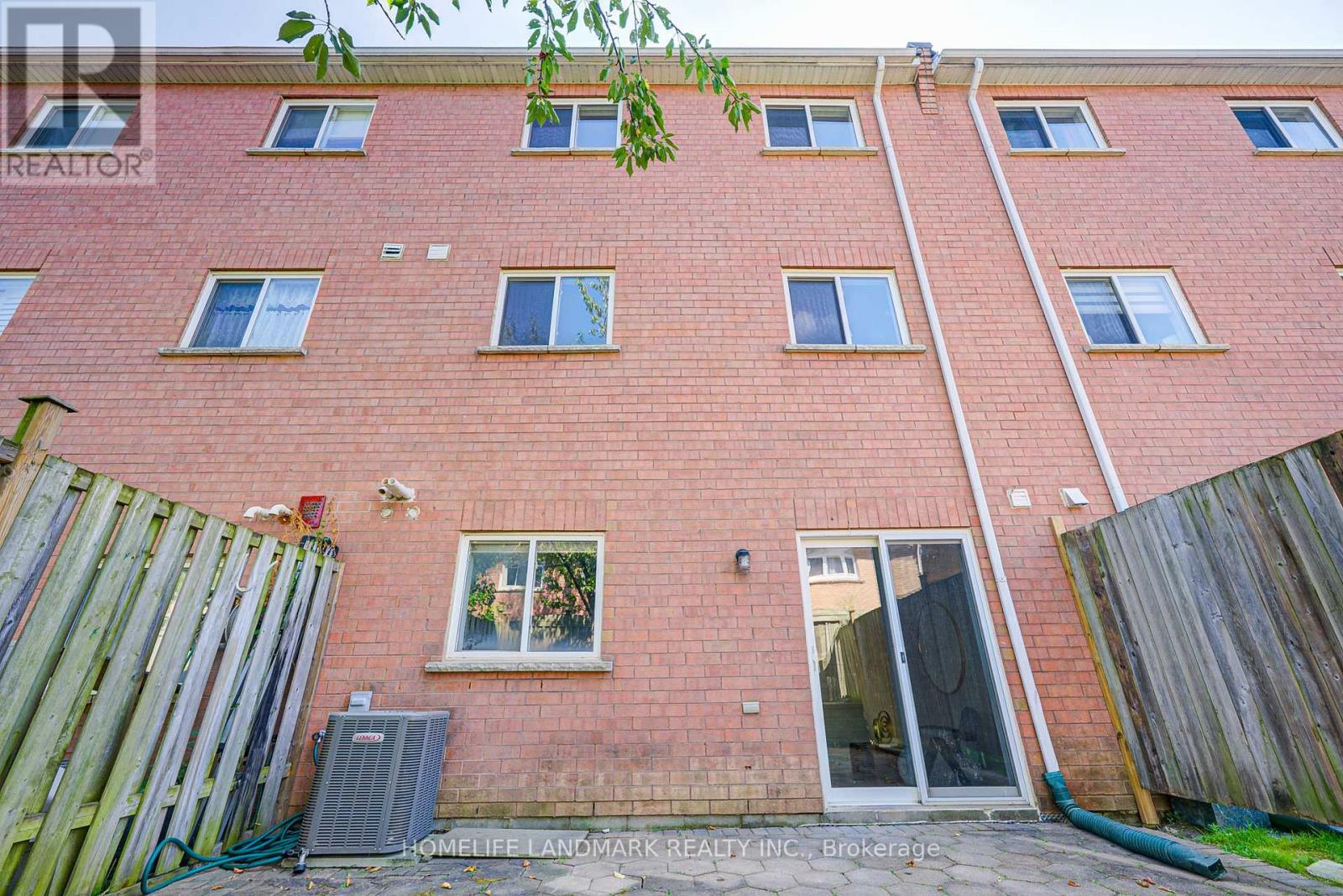 Photo 48 of 24 Red Sea Way, Markham ON