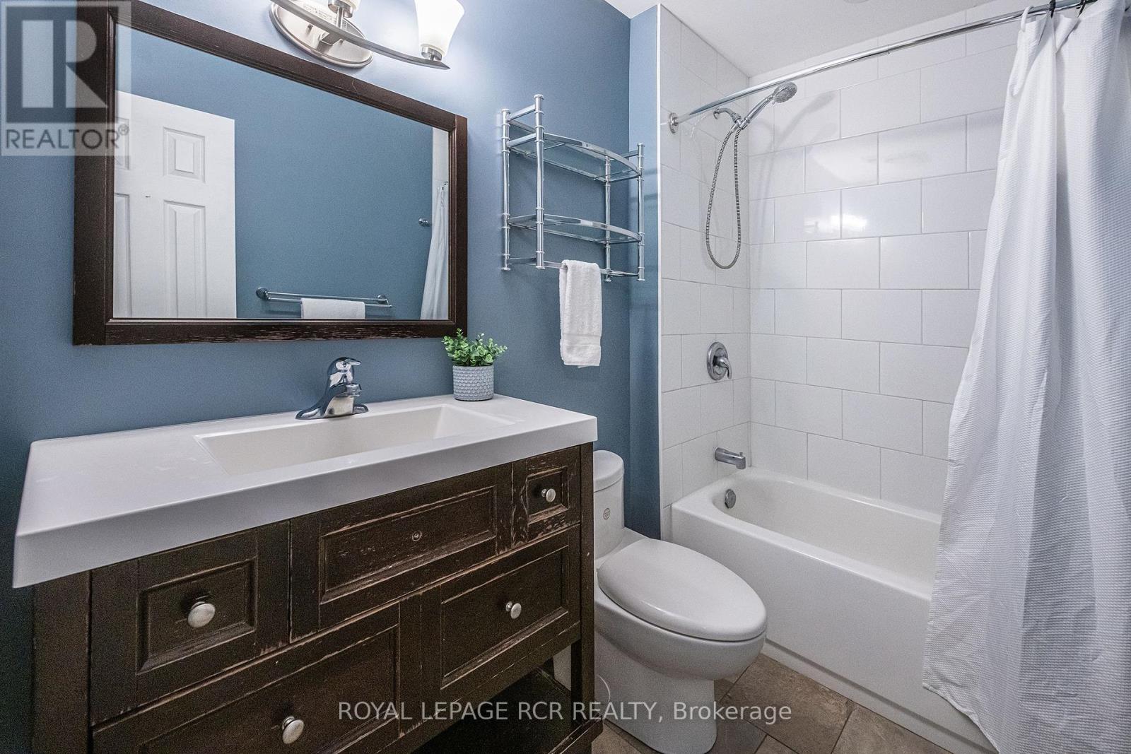 Photo 14 of 26 Feltre Avenue, Orangeville ON