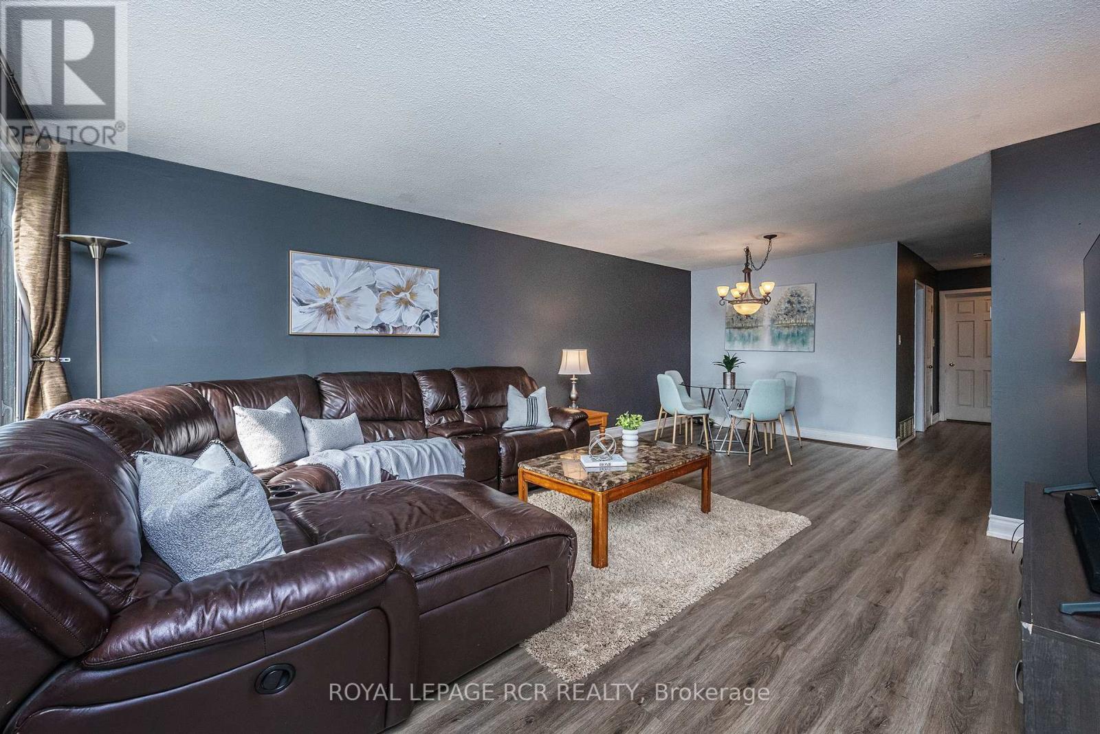 Photo 3 of 26 Feltre Avenue, Orangeville ON