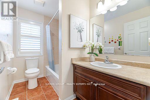 Photo 37 of 430 Grenke Place, Milton ON