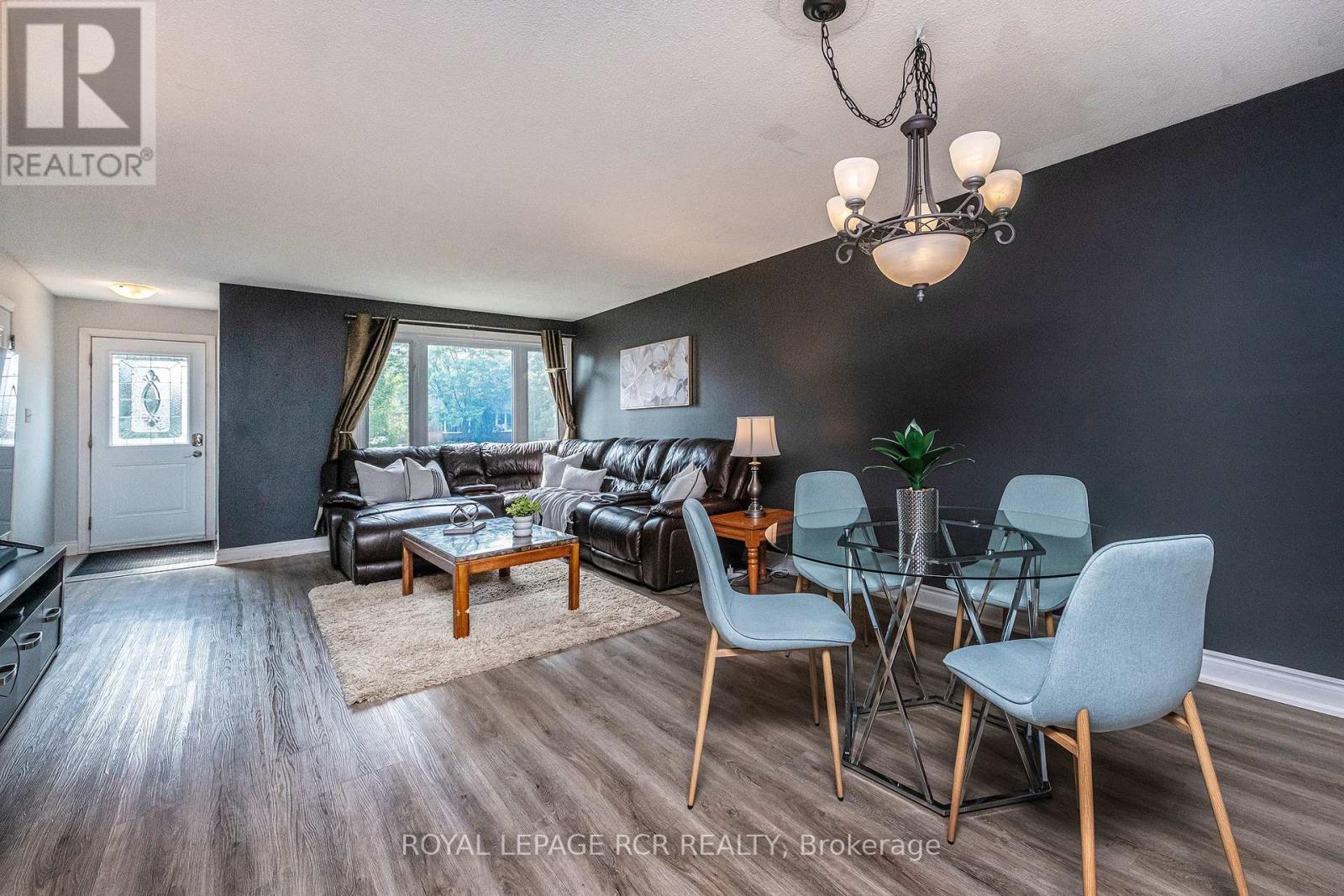 Photo 5 of 26 Feltre Avenue, Orangeville ON