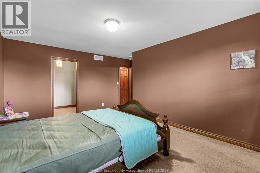 Photo 20 of 2821 Northway Avenue, Windsor ON