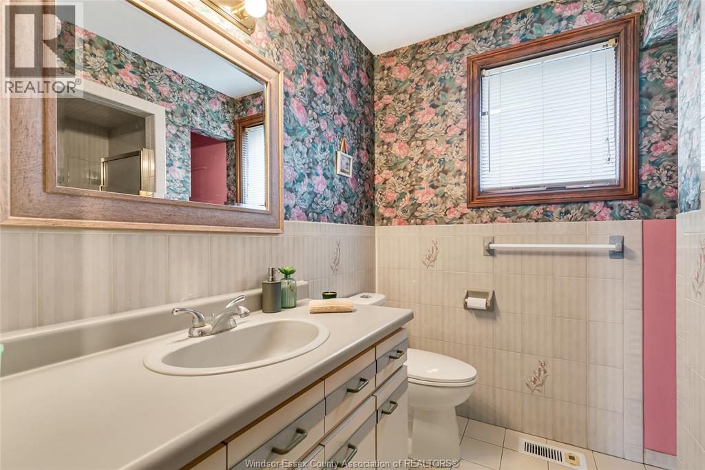 Photo 21 of 2821 Northway Avenue, Windsor ON