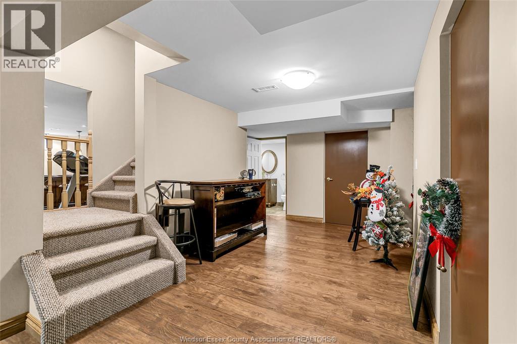 Photo 22 of 2821 Northway Avenue, Windsor ON