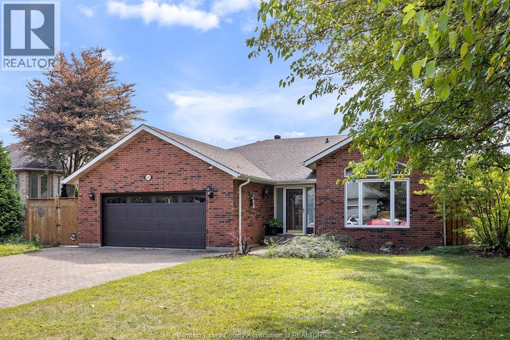 Photo 1 of 605 Smith Crescent, Lasalle ON